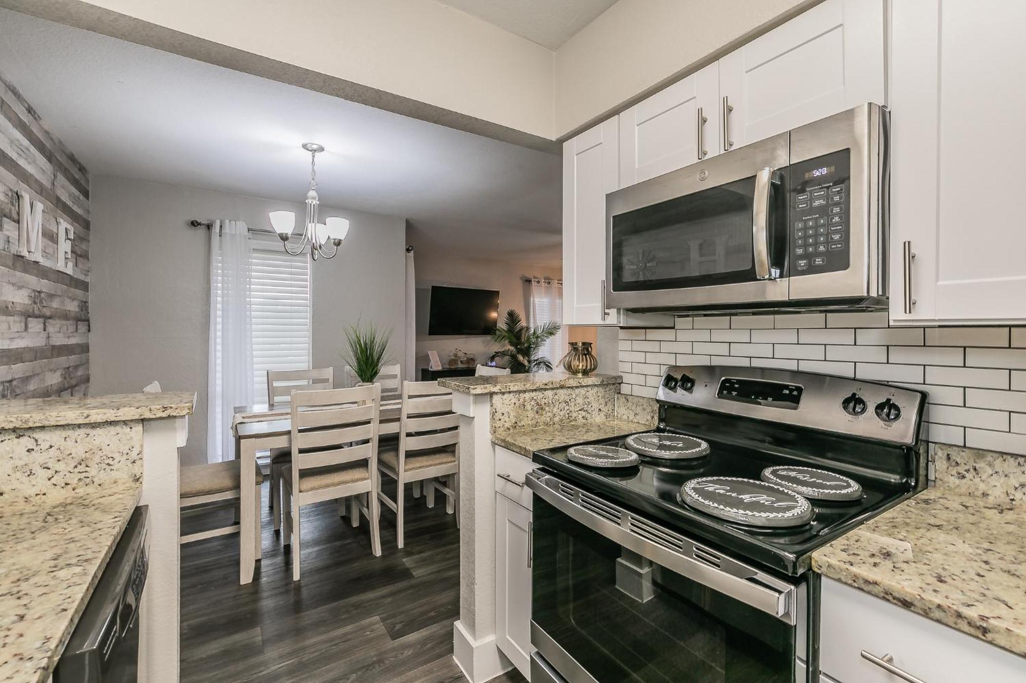 Apartamento Cozy 2br - Sleeps 8 - Free Parking! Arlington